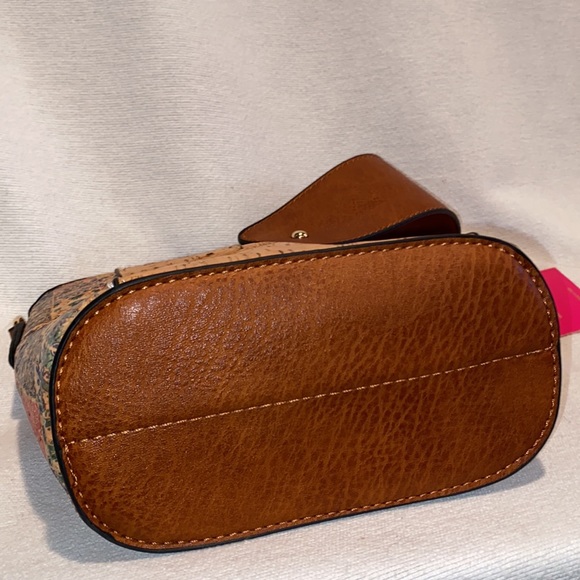 Alina’s Exclusives cork multicolored hand bag - Picture 5 of 10